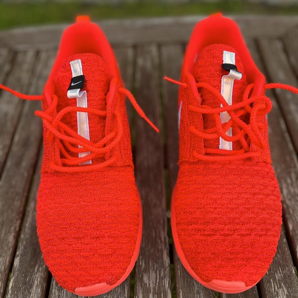 Nike Roshe Casual Sneaker Sz. 9.5